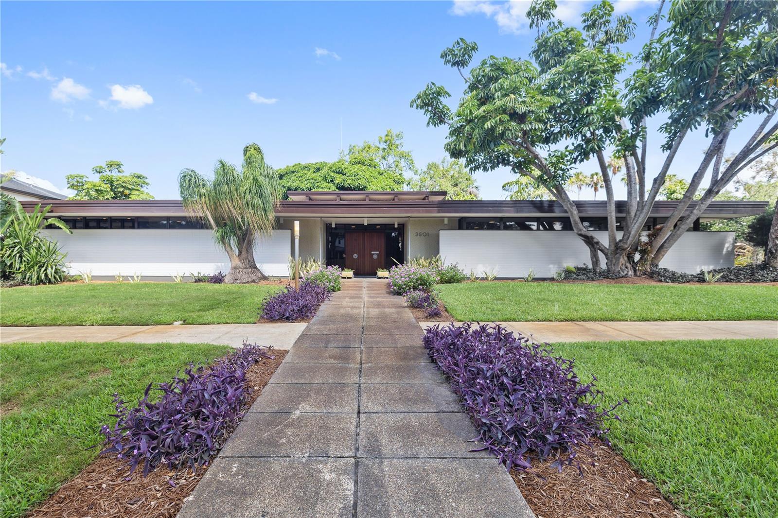 3501 S DREXEL AVENUE