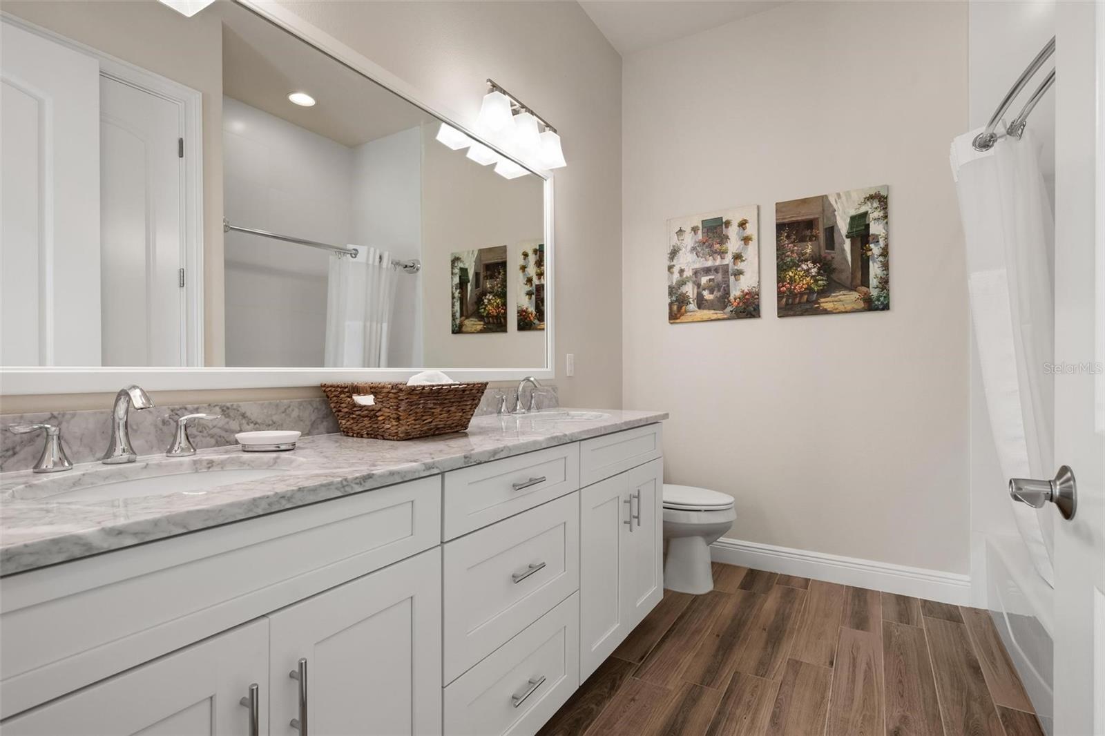 TRA PONTI VILLAGGIO - Residential