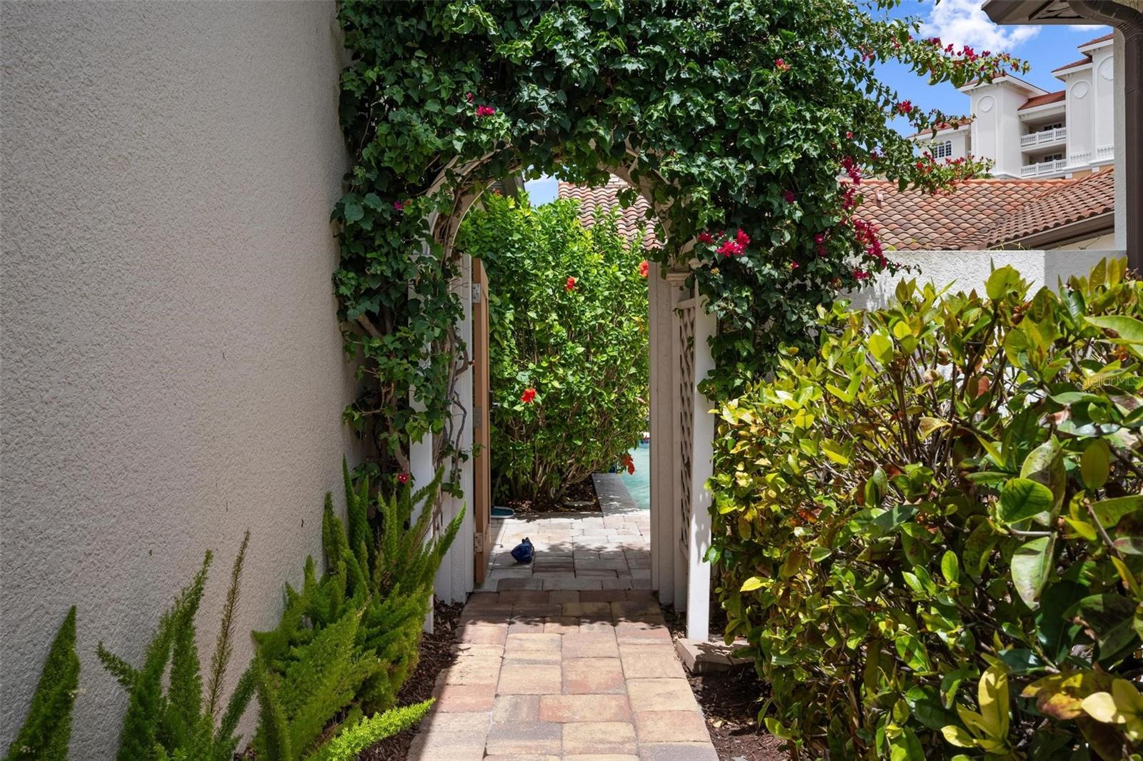 TRA PONTI VILLAGGIO - Residential