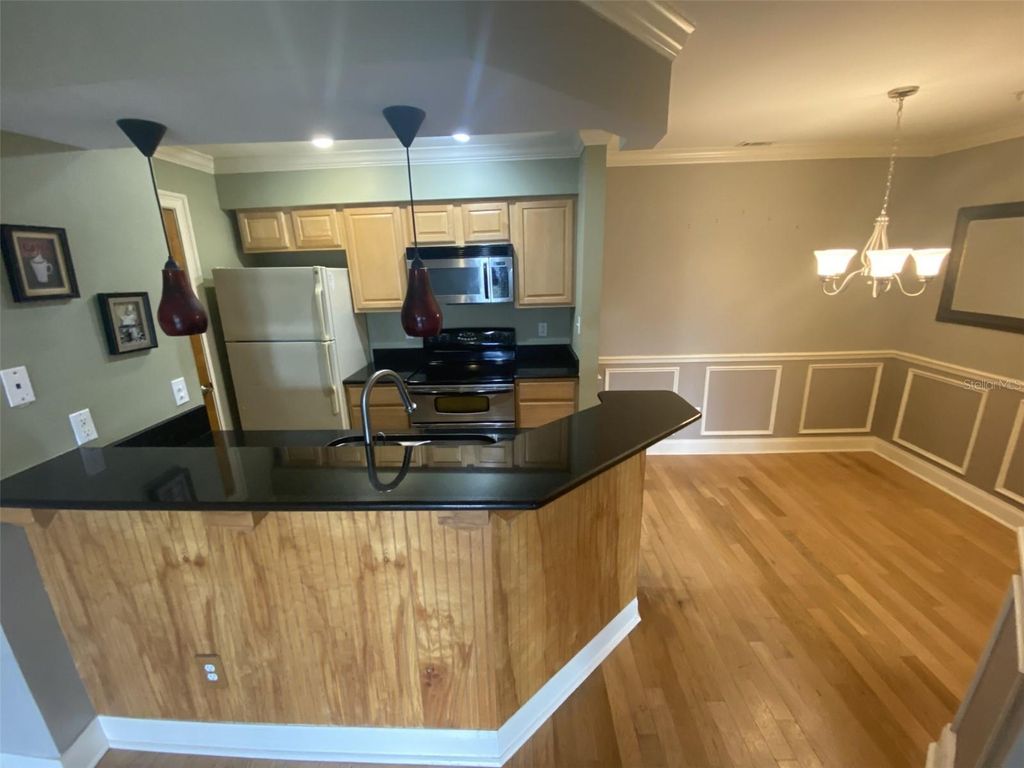 Photo of 246 Afton Square #203, Altamonte Springs, FL 32714 (MLS # G5110047)