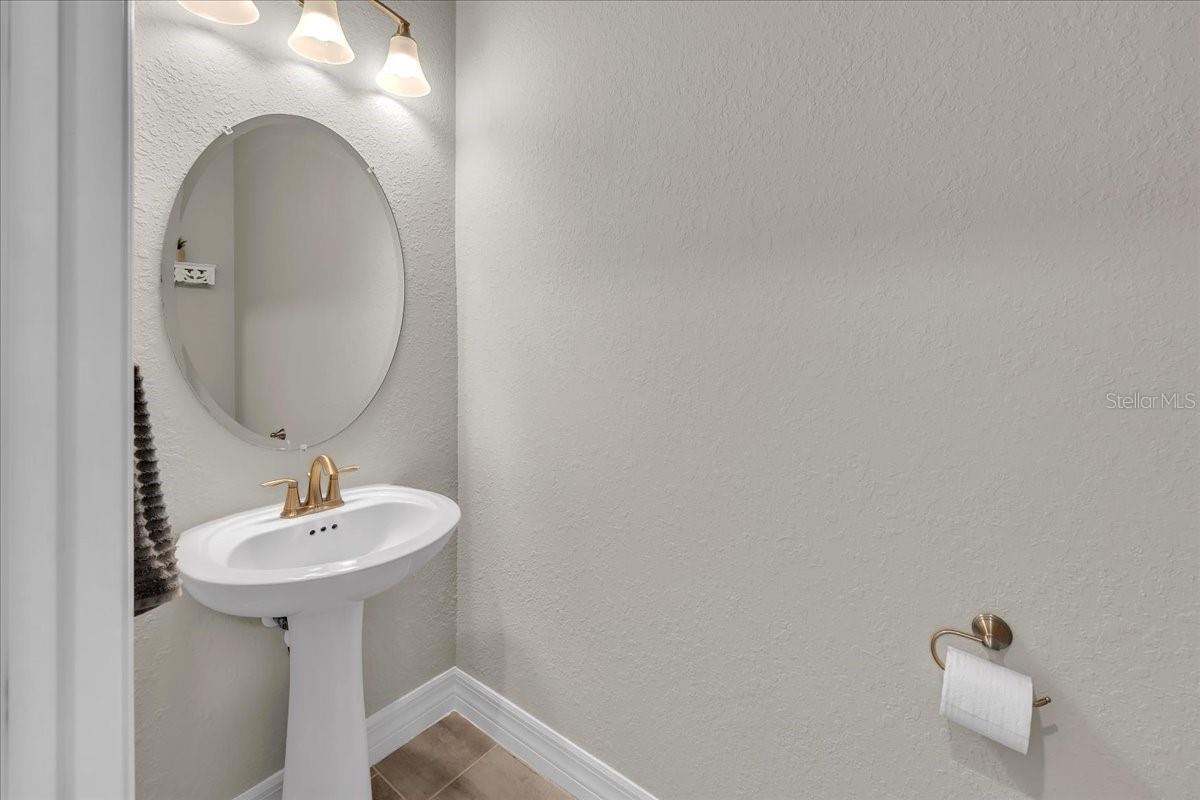 ARBOR GRANDE - Residential