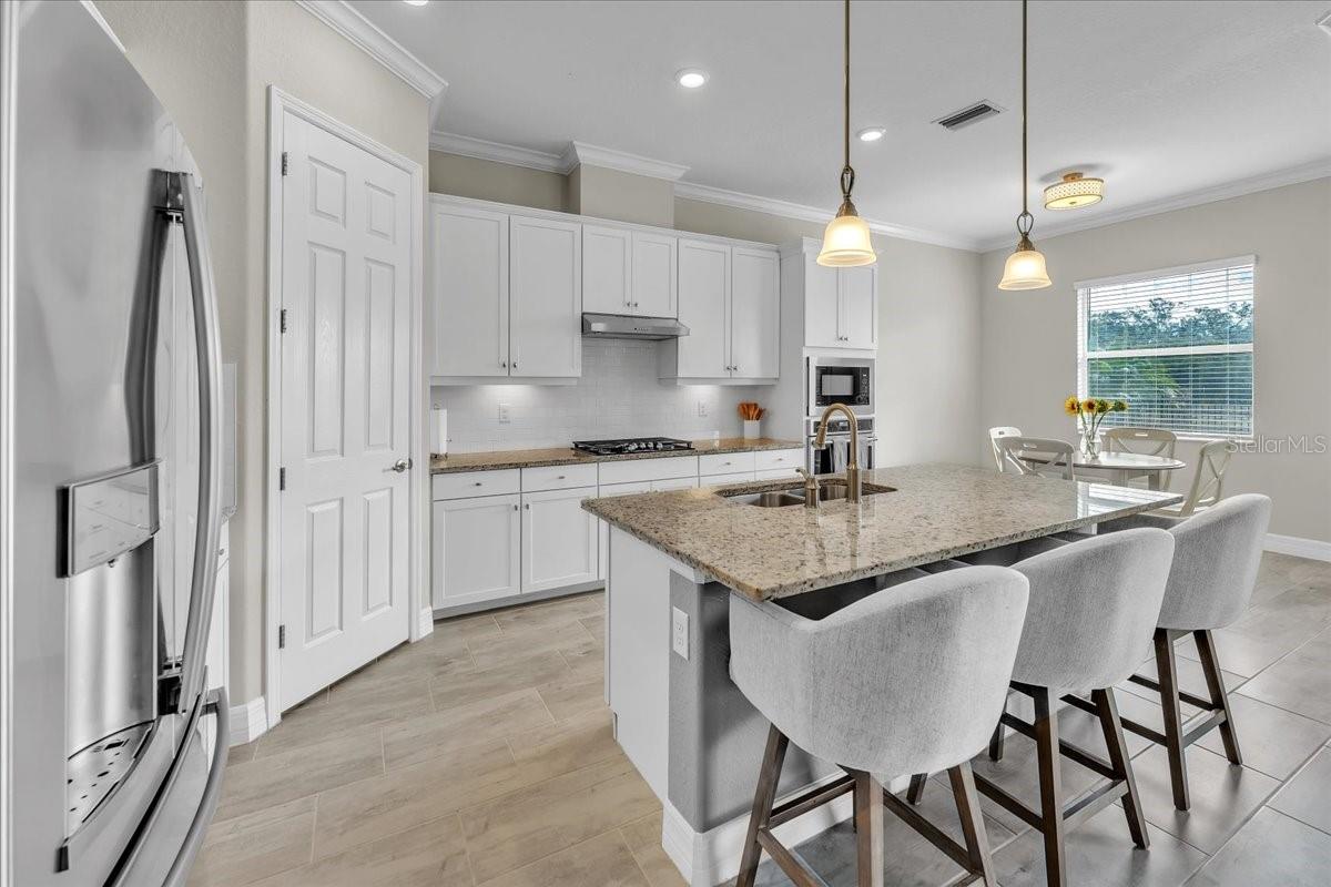 ARBOR GRANDE - Residential