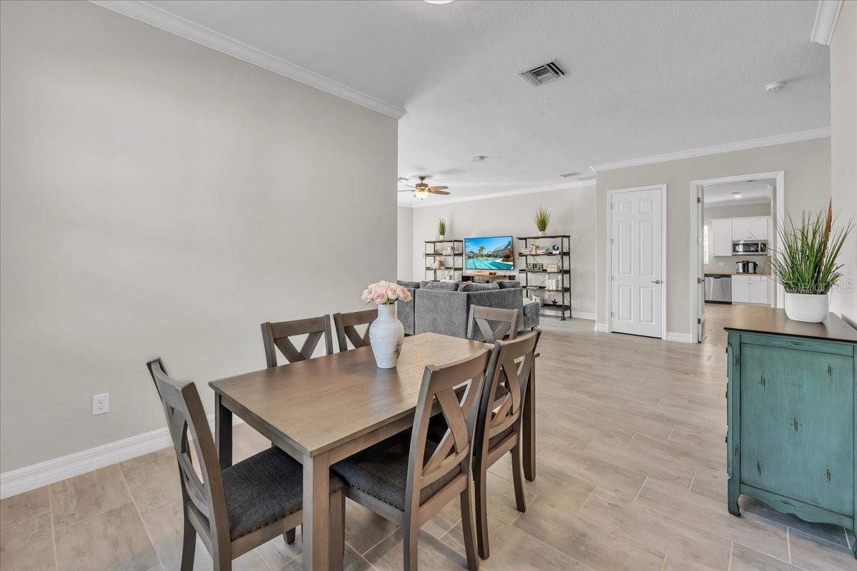 ARBOR GRANDE - Residential