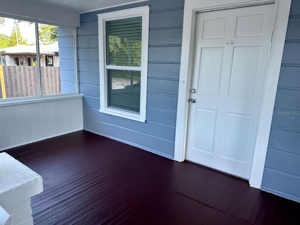 Photo of 525 29th Avenue S, St Petersburg, FL 33705 (MLS # TB8458016)