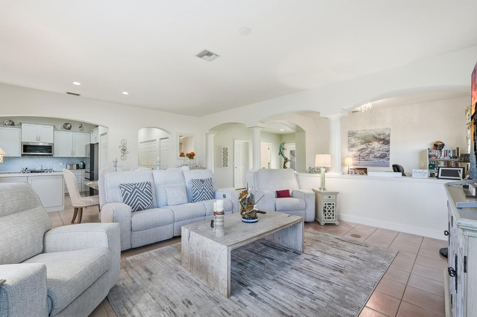 HAMMOCK DUNES - Residential