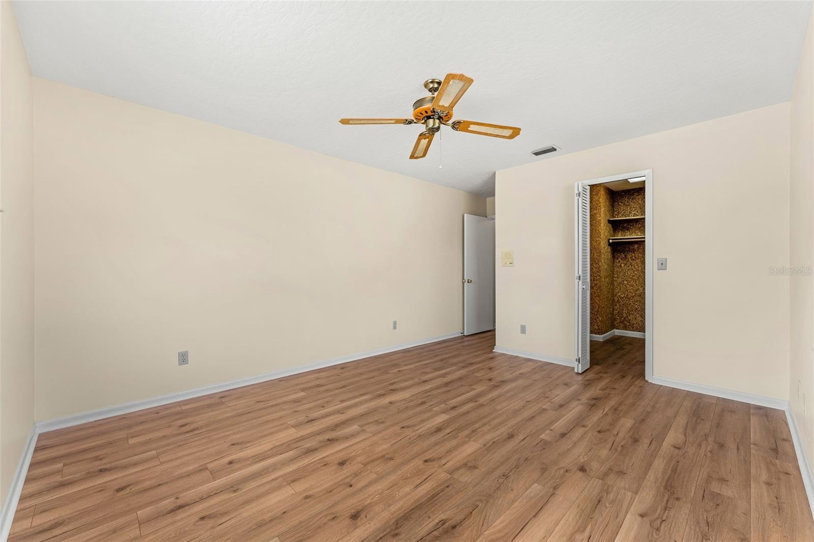 TIMBERLINE ESTATES - Residential