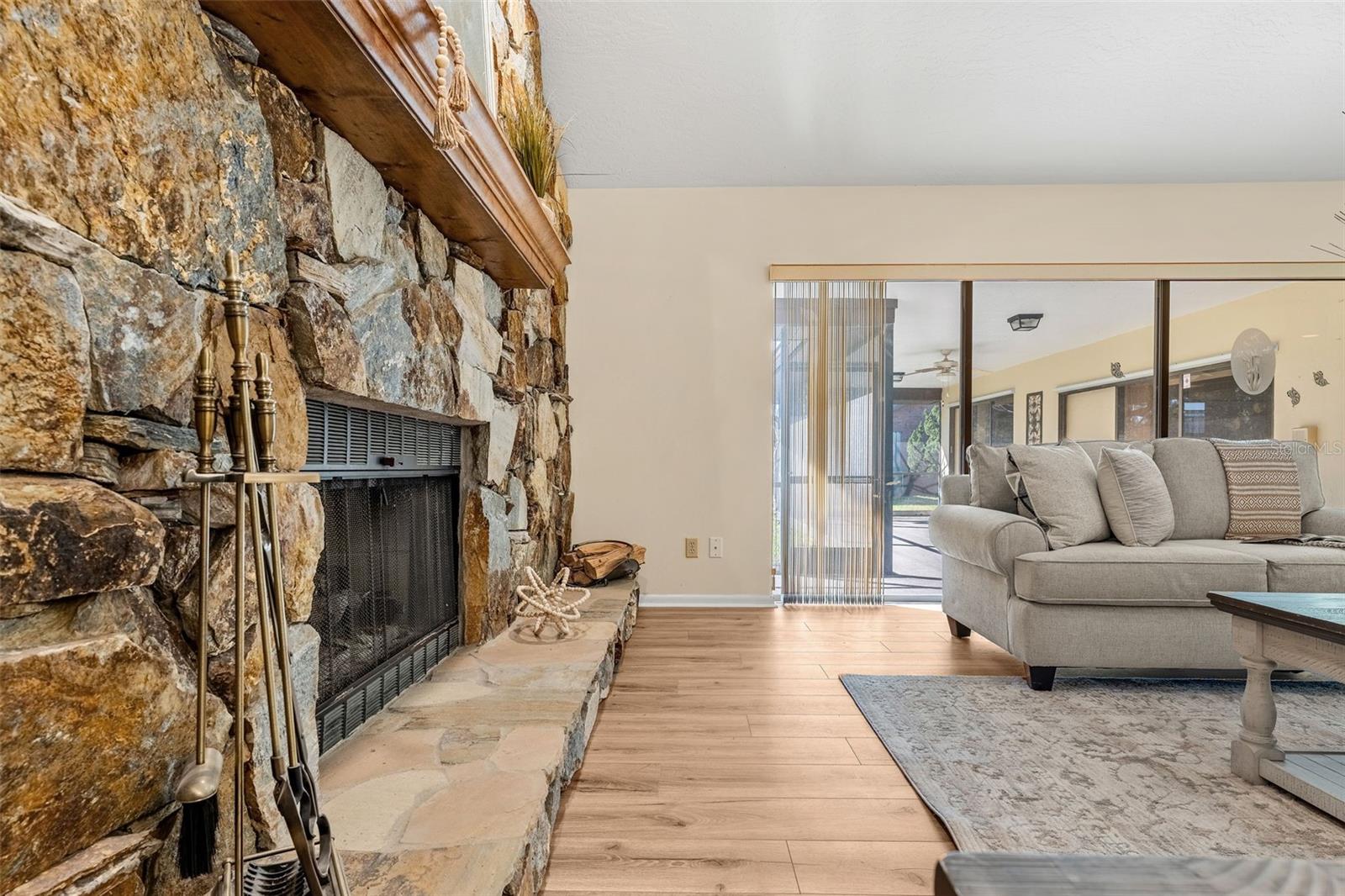 TIMBERLINE ESTATES - Residential