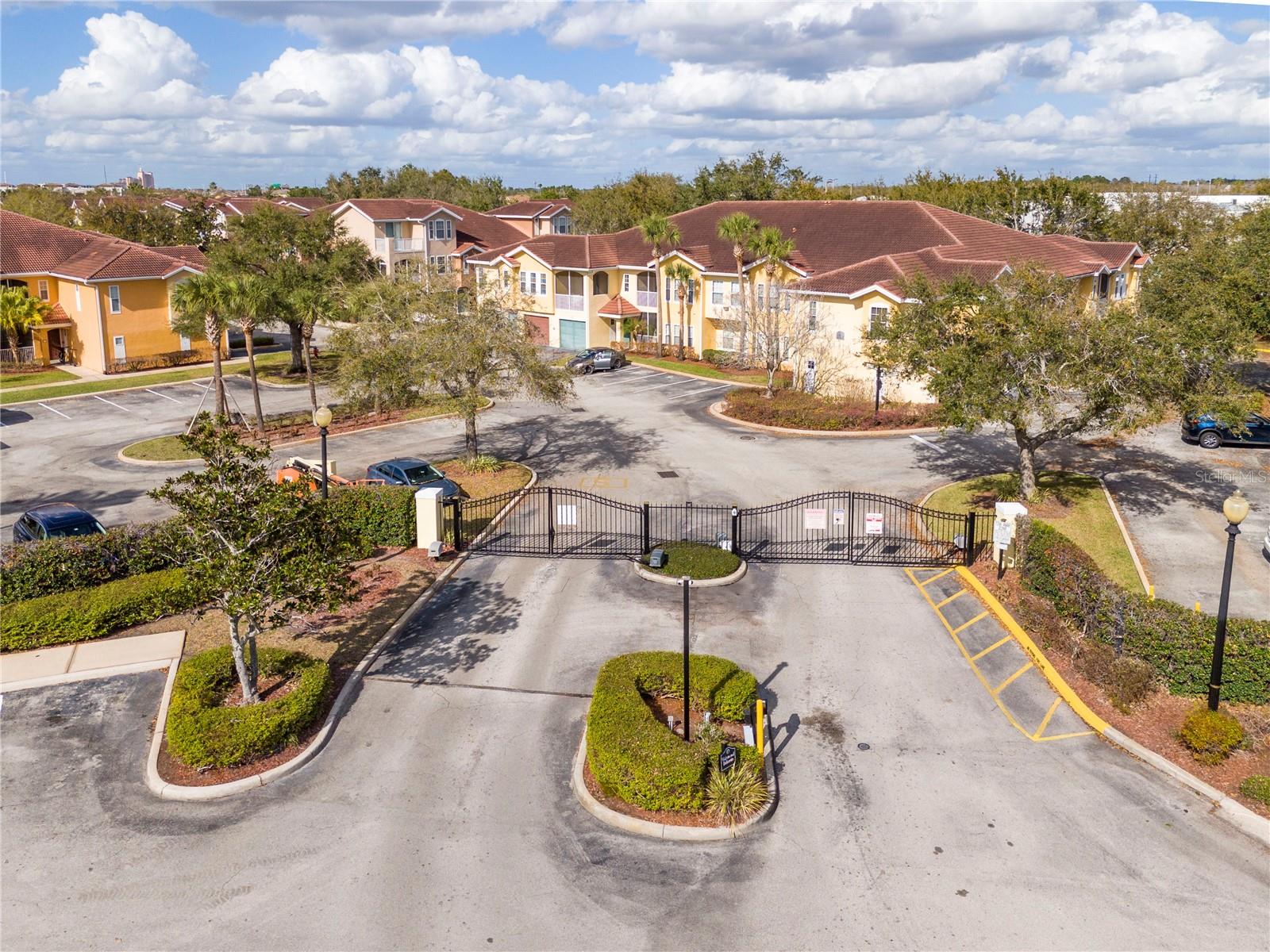 VILLANOVA/HUNTERS CRK - Residential