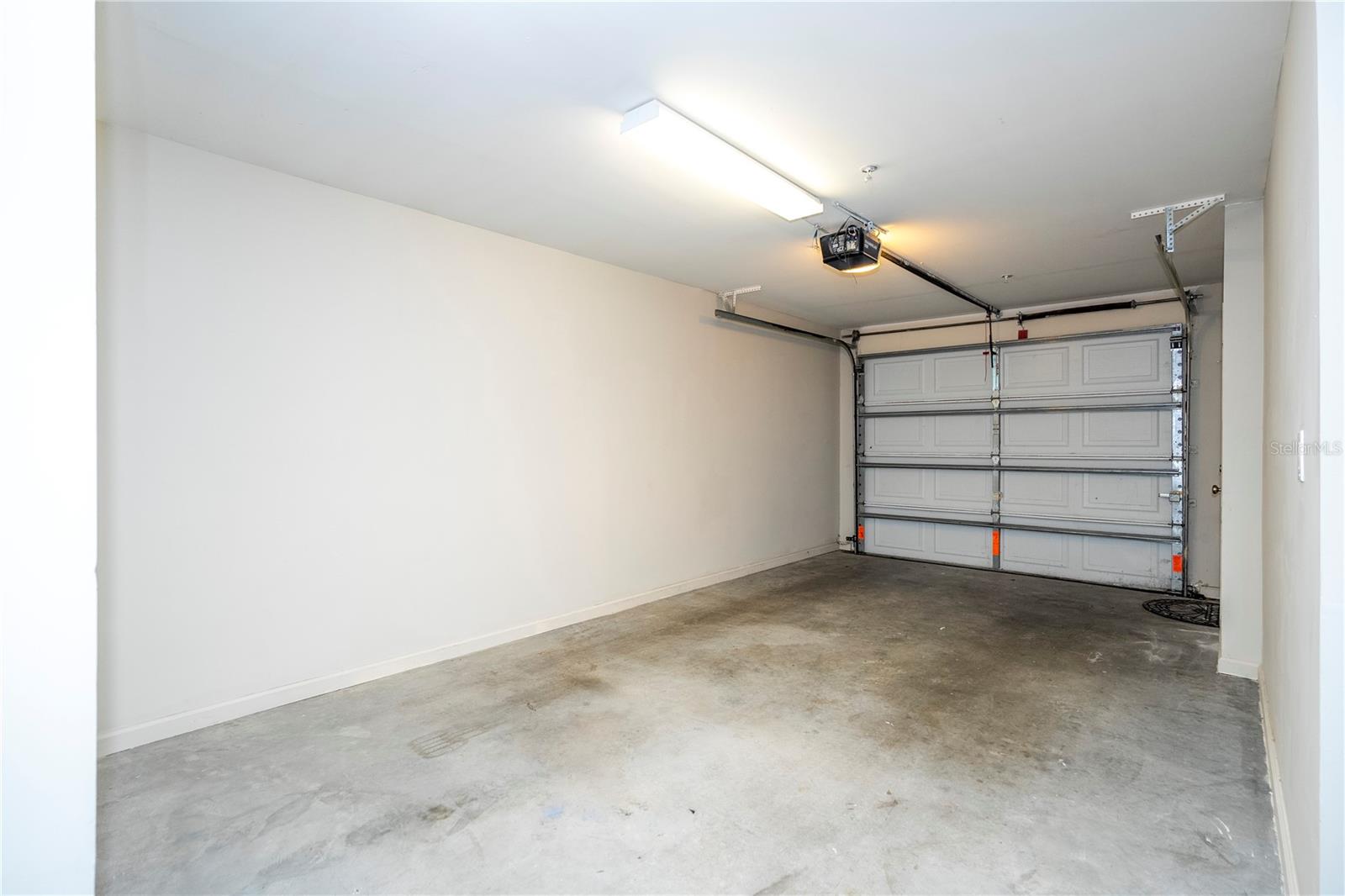 VILLANOVA/HUNTERS CRK - Residential