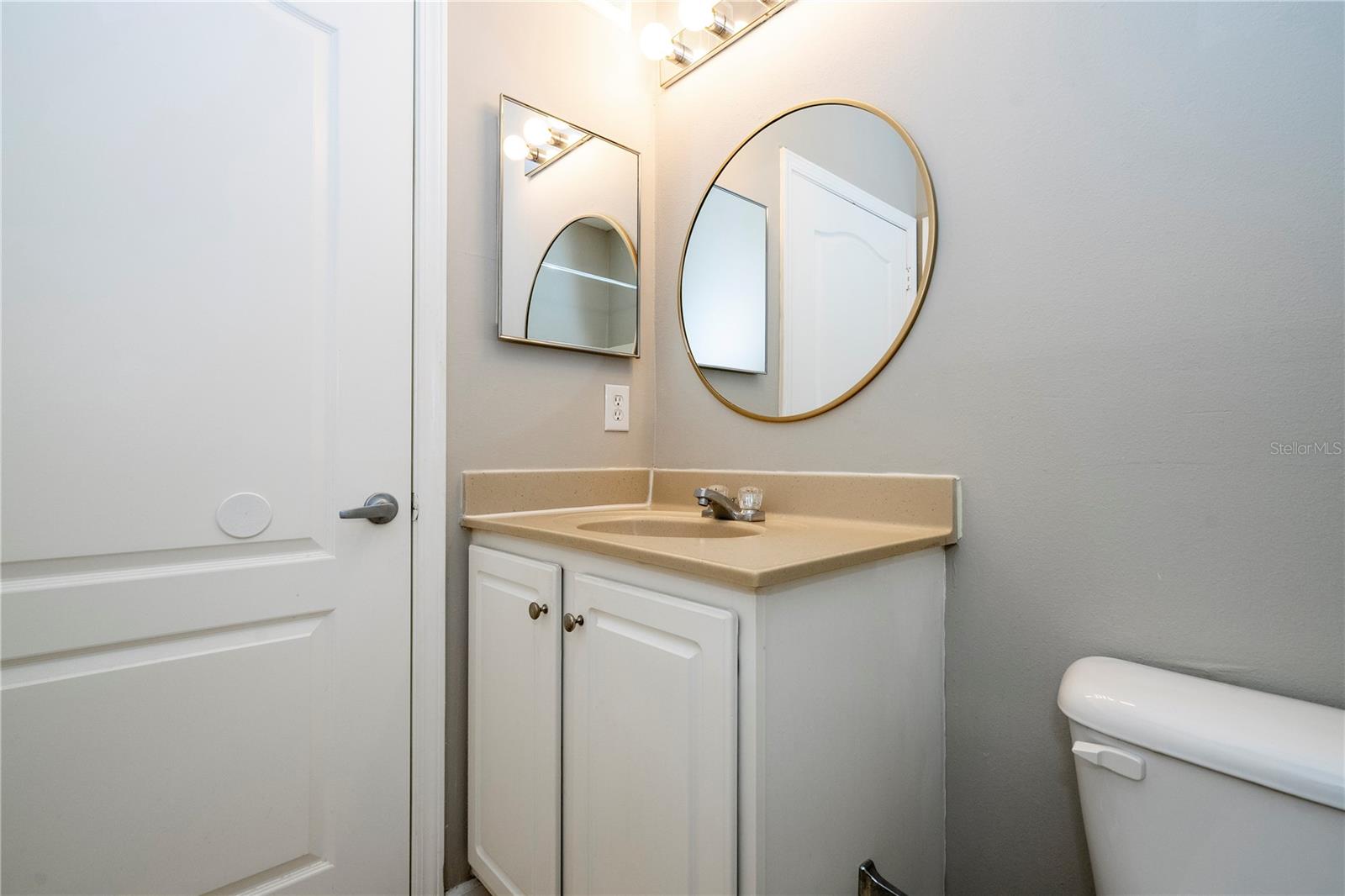 VILLANOVA/HUNTERS CRK - Residential