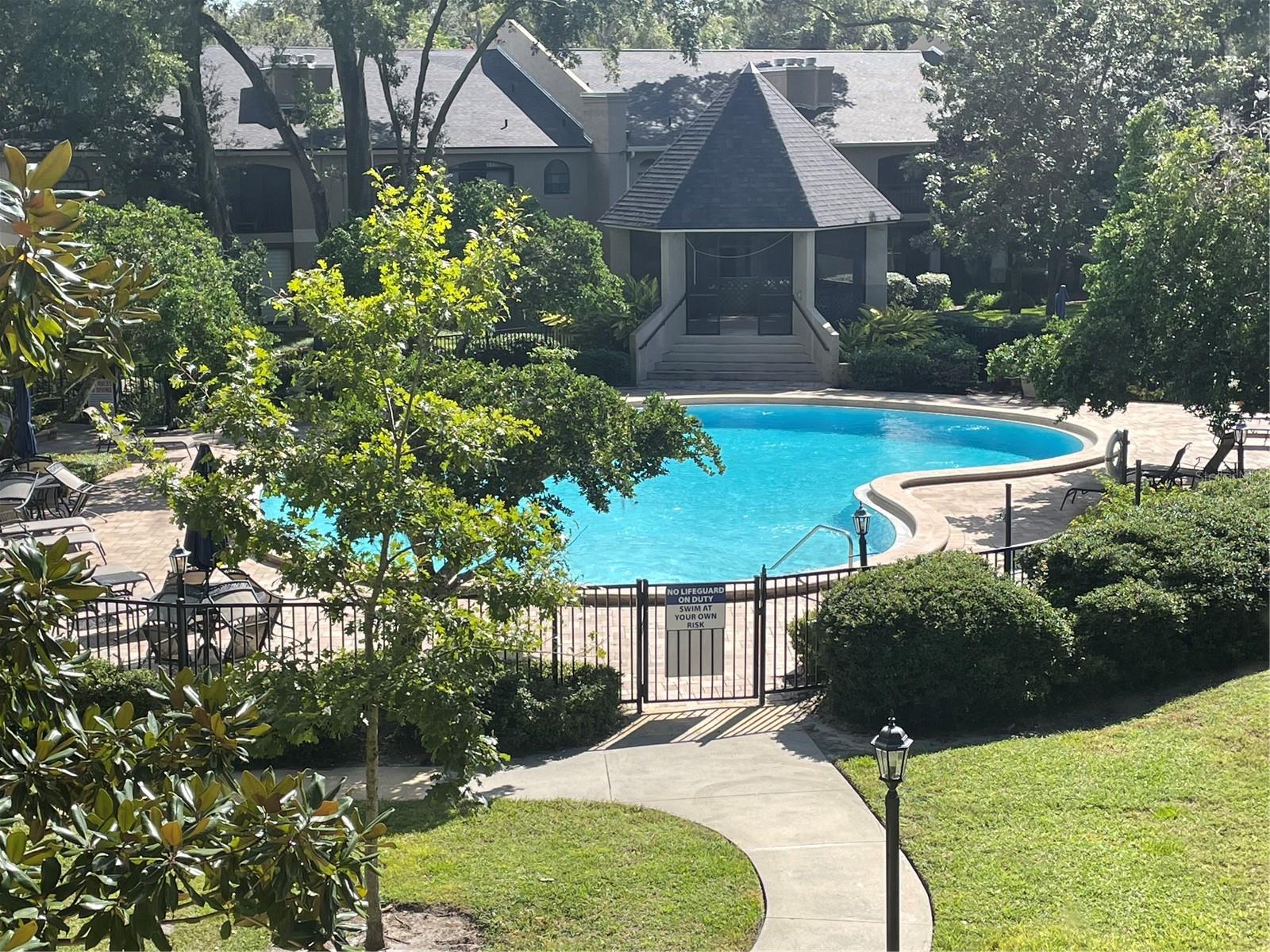 KENSINGTON PARK CONDO - Residential