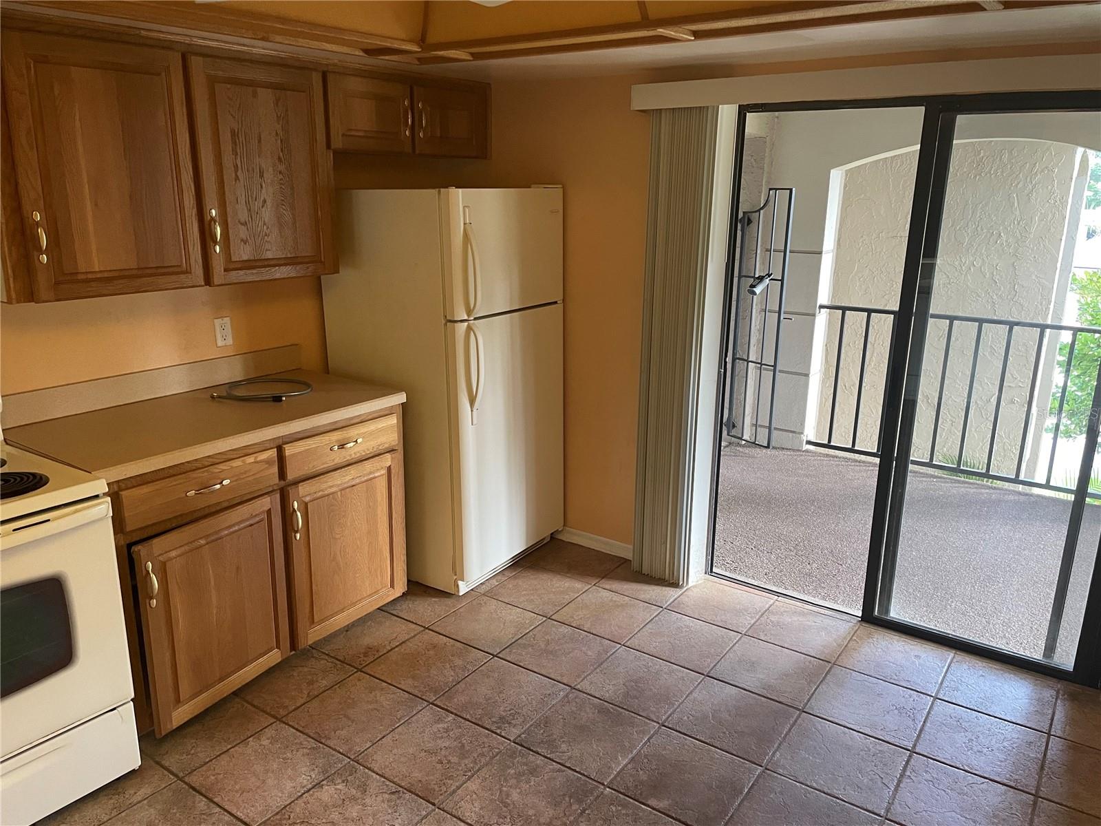 KENSINGTON PARK CONDO - Residential