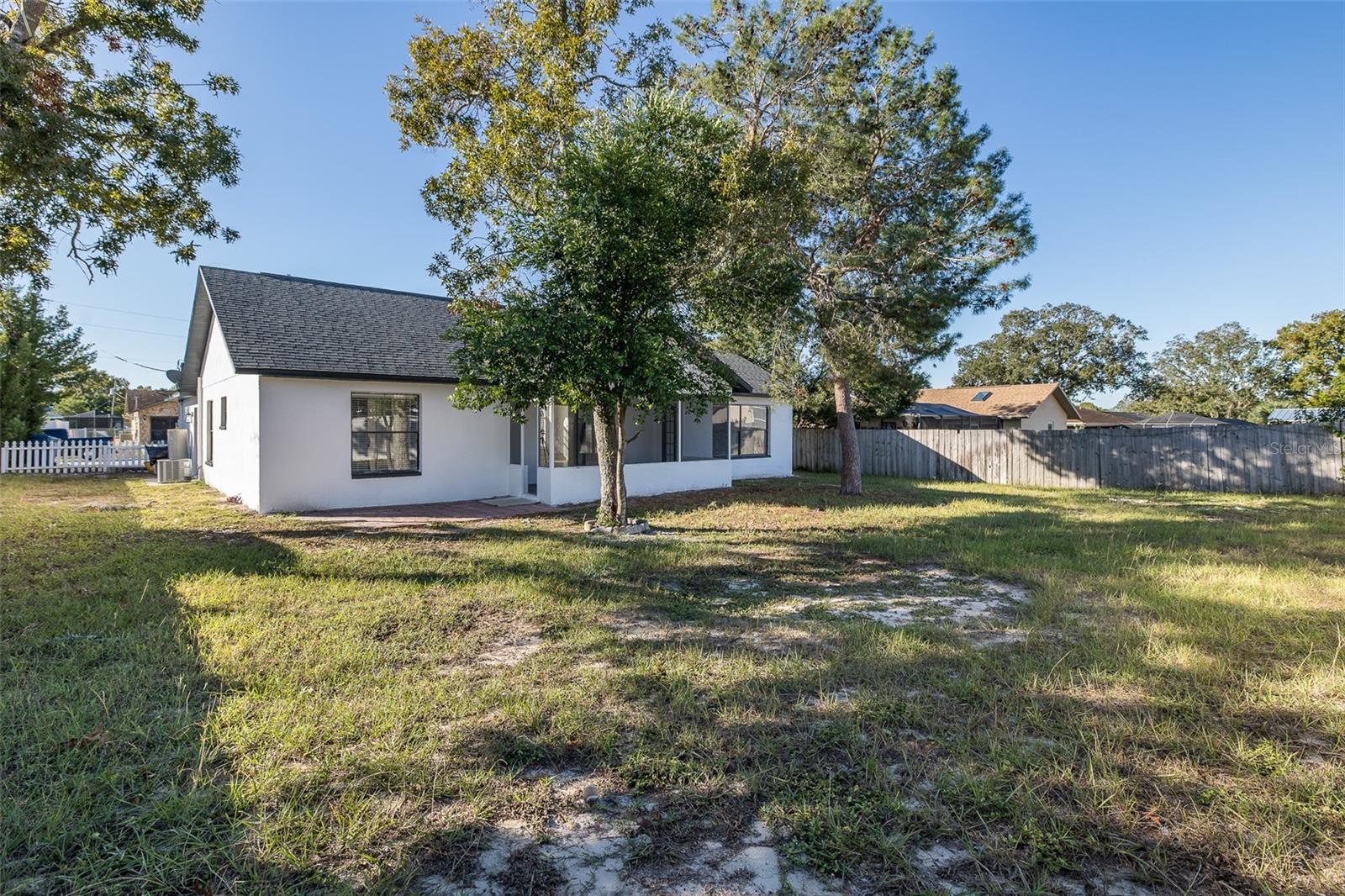 SPRING HILL - Residential