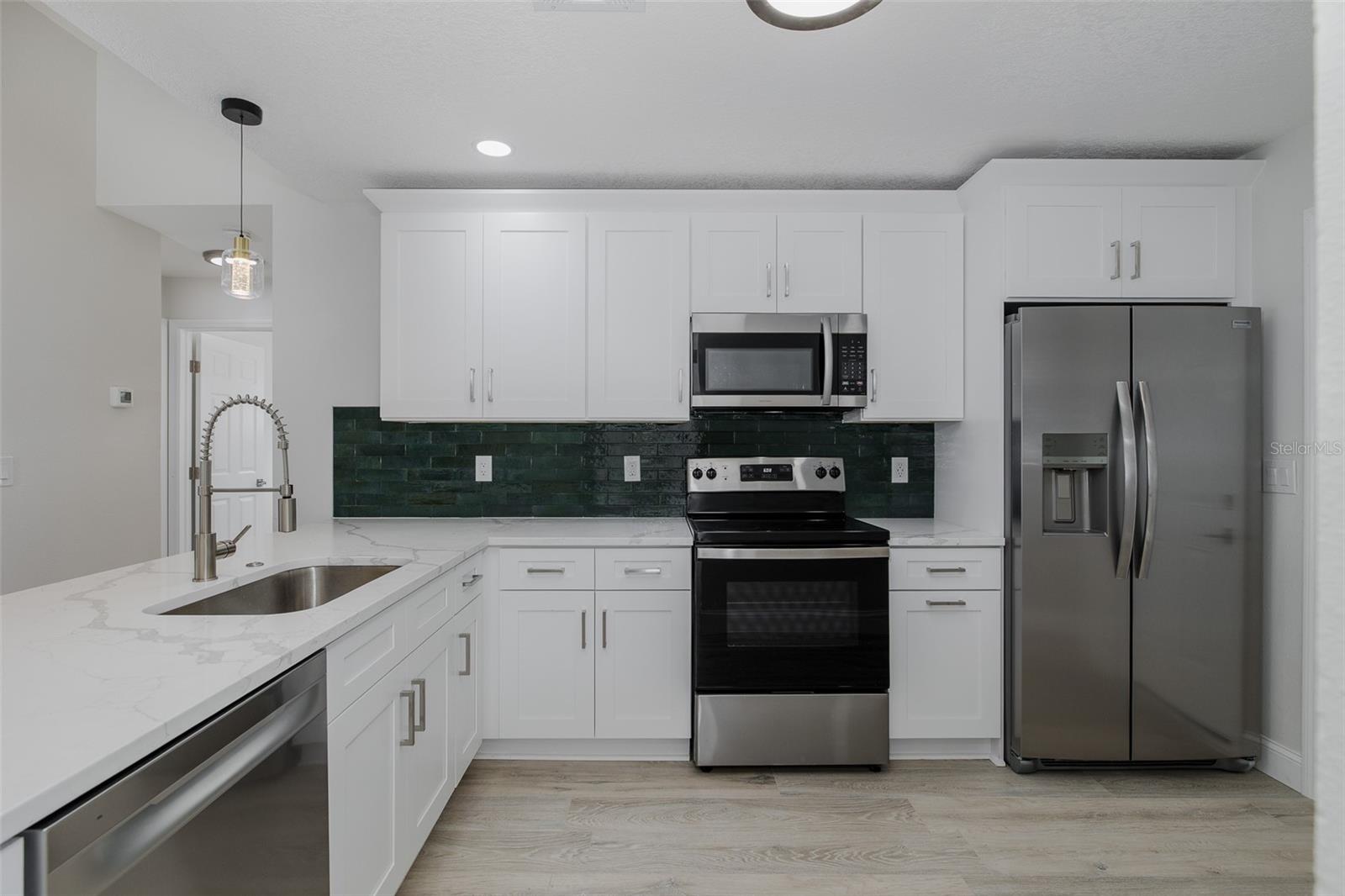 SPRING HILL - Residential