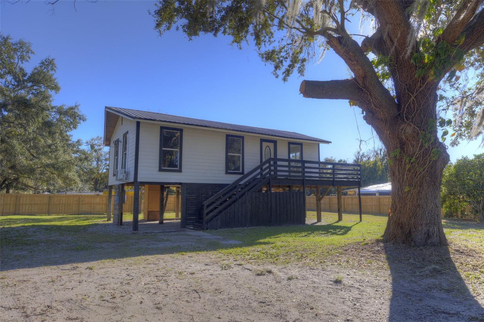 UNPLATTED - Residential