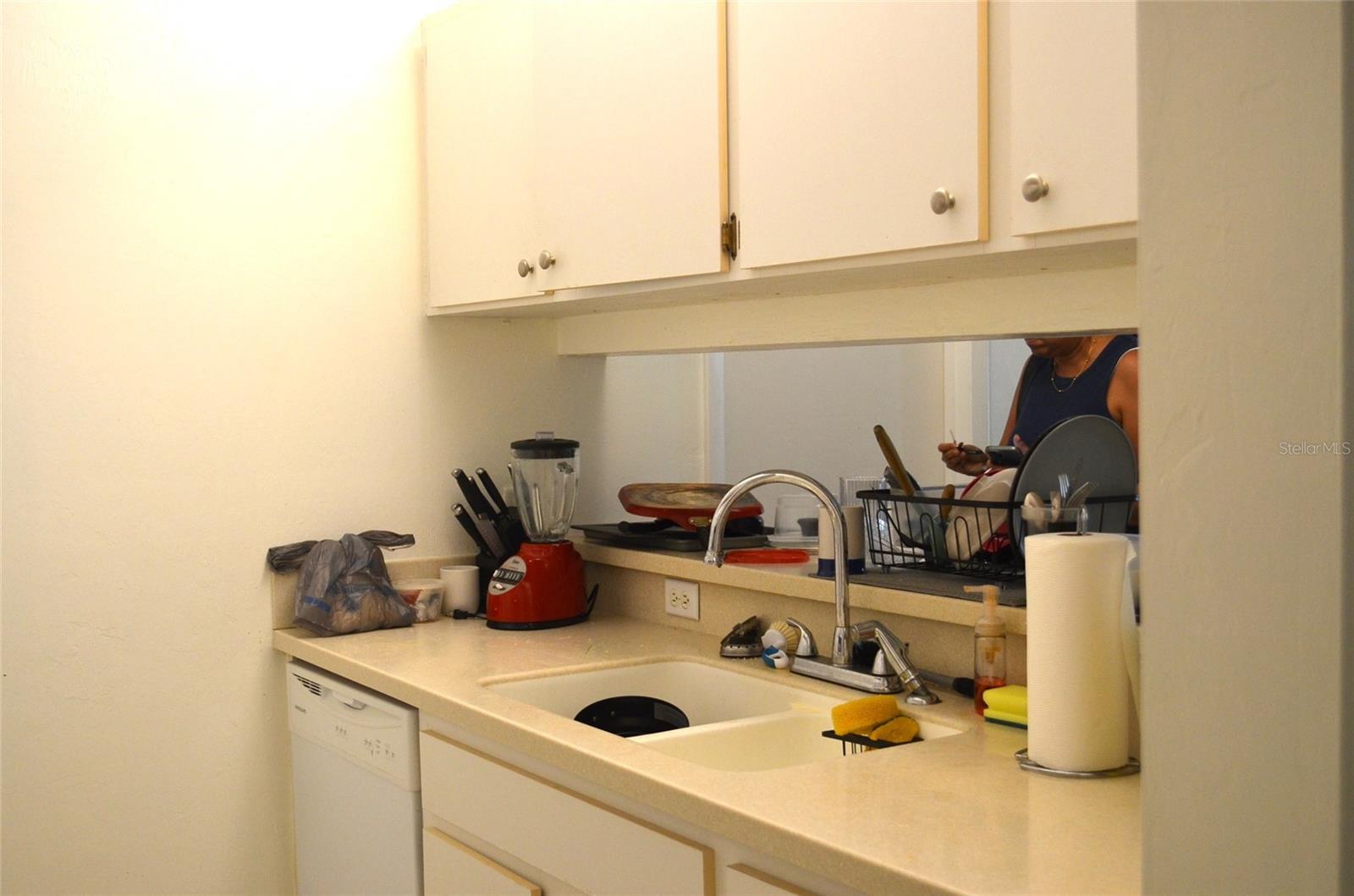 3800 SW 20TH AVENUE 405