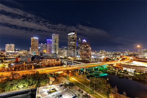 A home in TAMPA