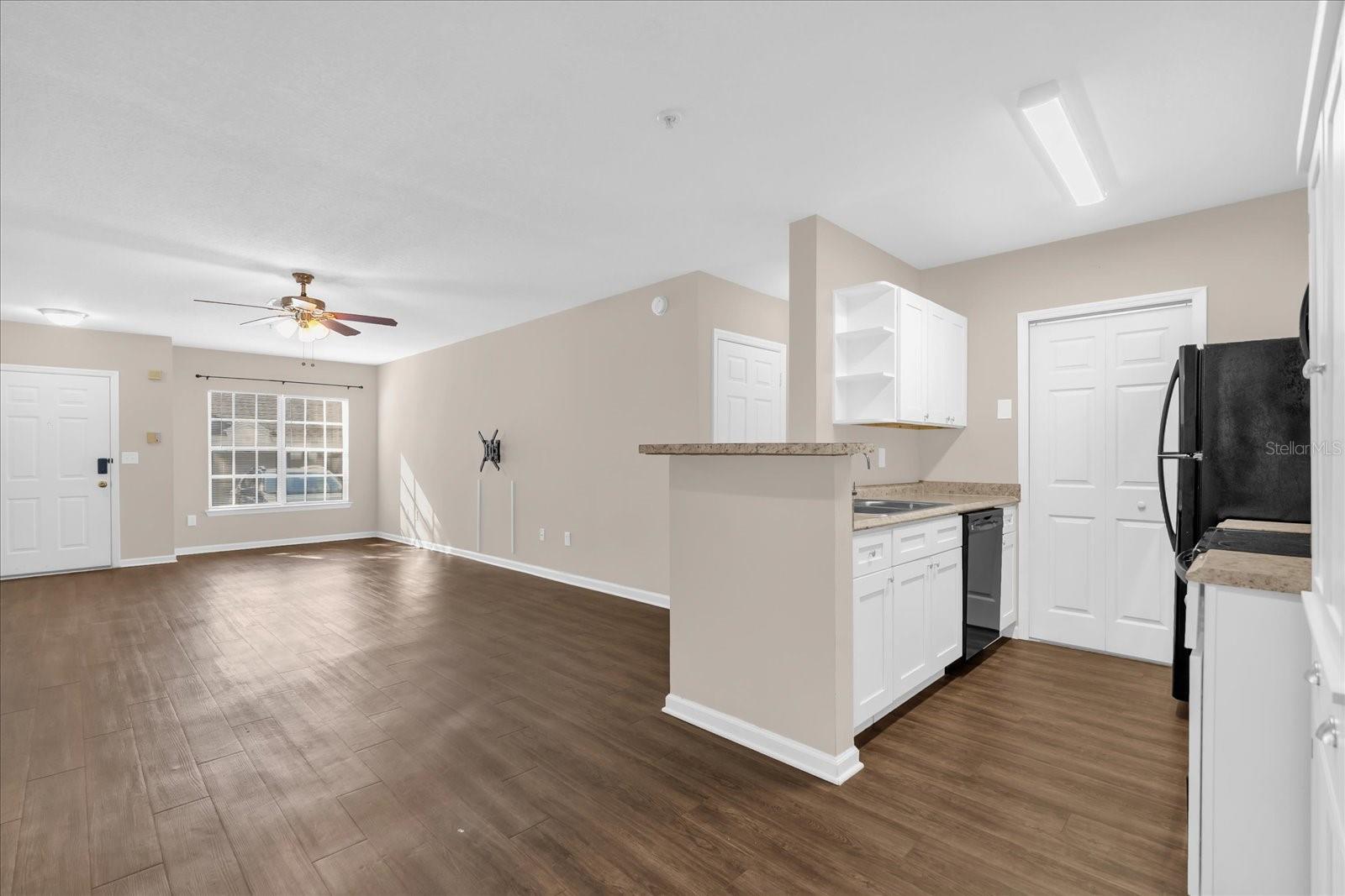 4316 S KIRKMAN ROAD 1611