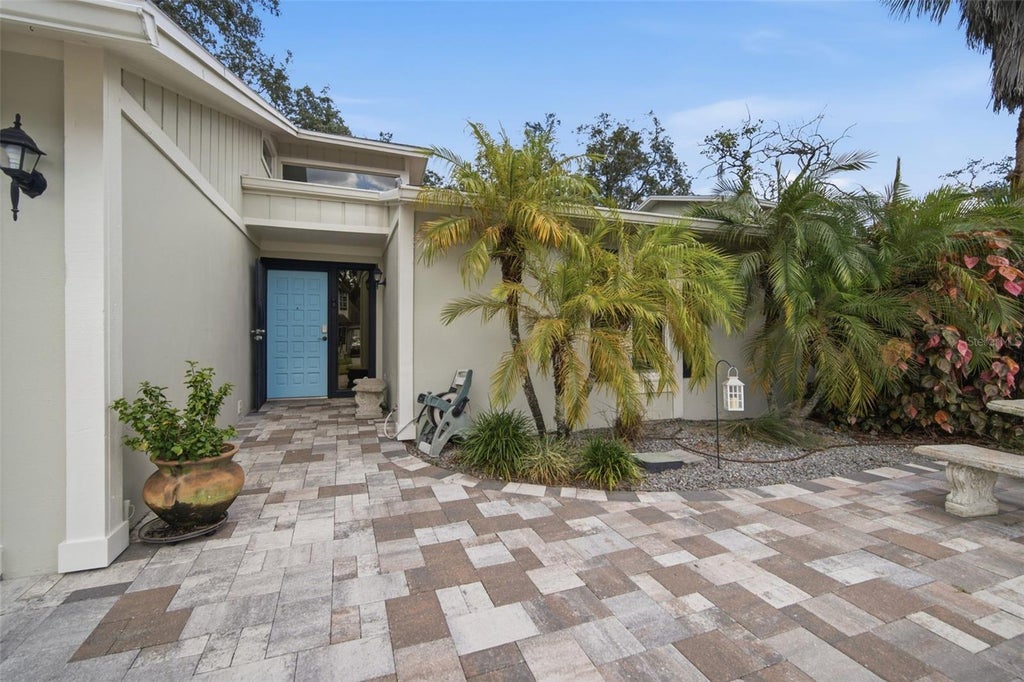Photo of 5018 E Liberty Street, Tampa, FL 33617 (MLS # TB8559641)