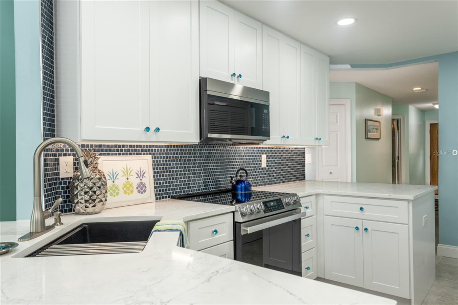 MARINA COVE - Residential