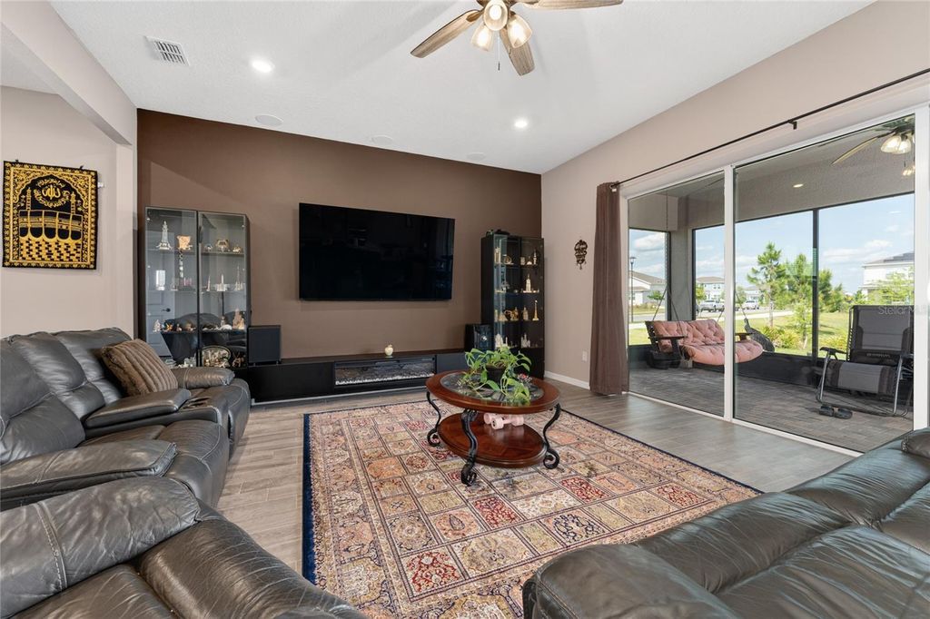 Photo of 13615 Ritta Island Drive, Orlando, FL 32827 (MLS # O6404520)