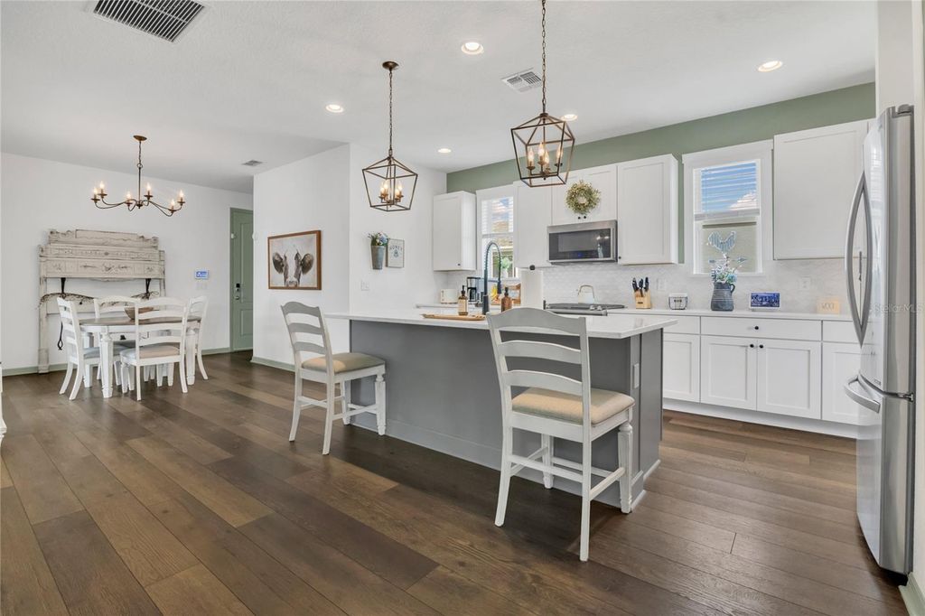 Photo of 15518 Sunquat Drive, Winter Garden, FL 34787 (MLS # O6402110)