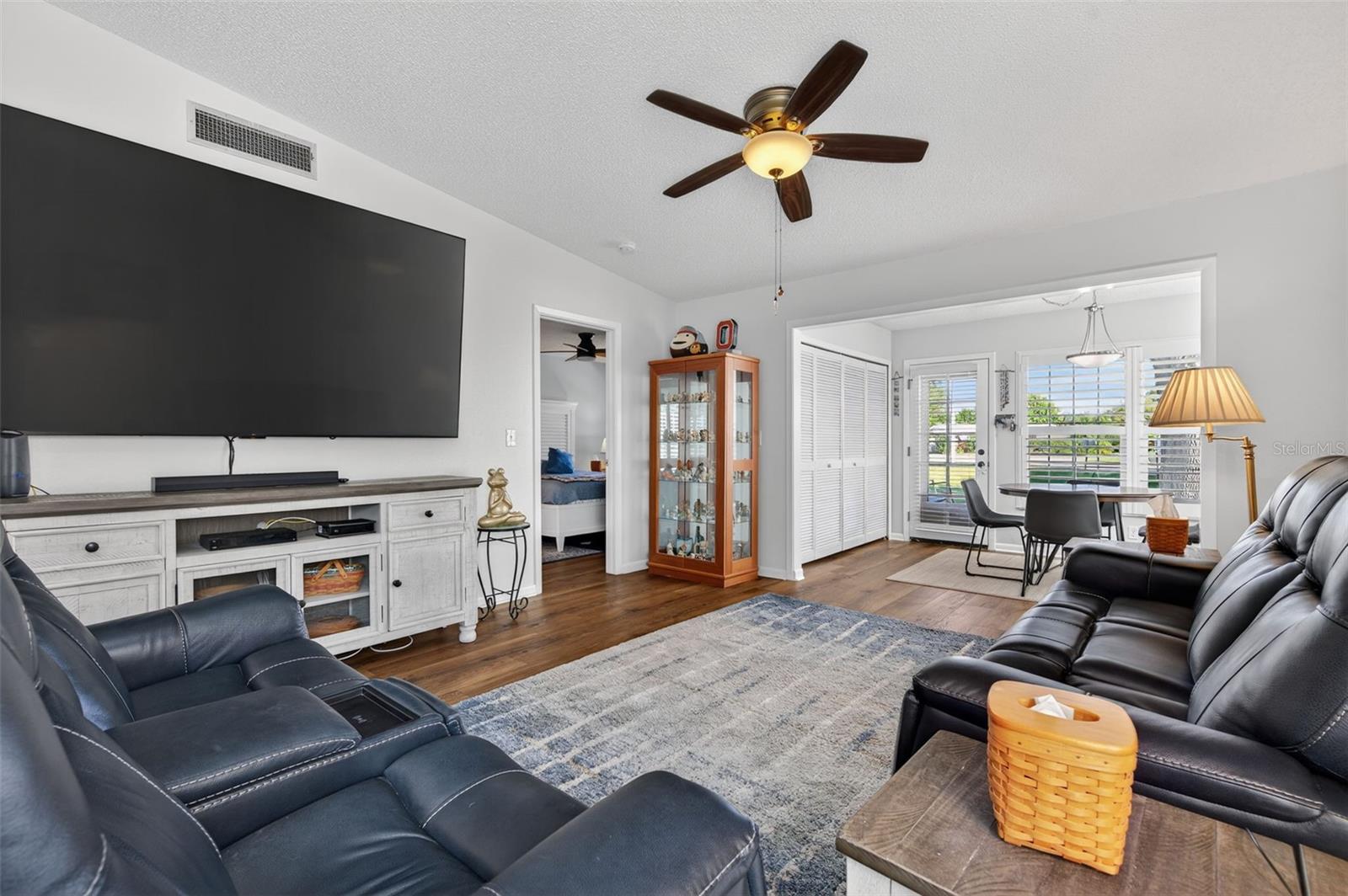 NELSON PLACE CONDO - Residential