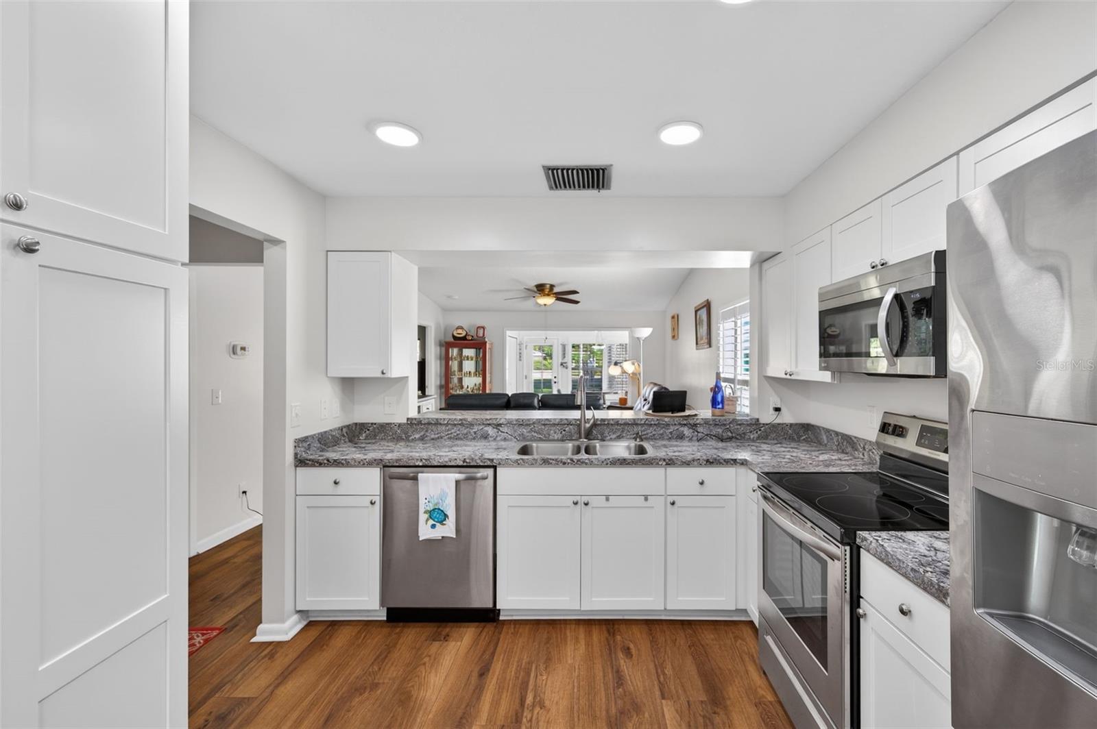 NELSON PLACE CONDO - Residential