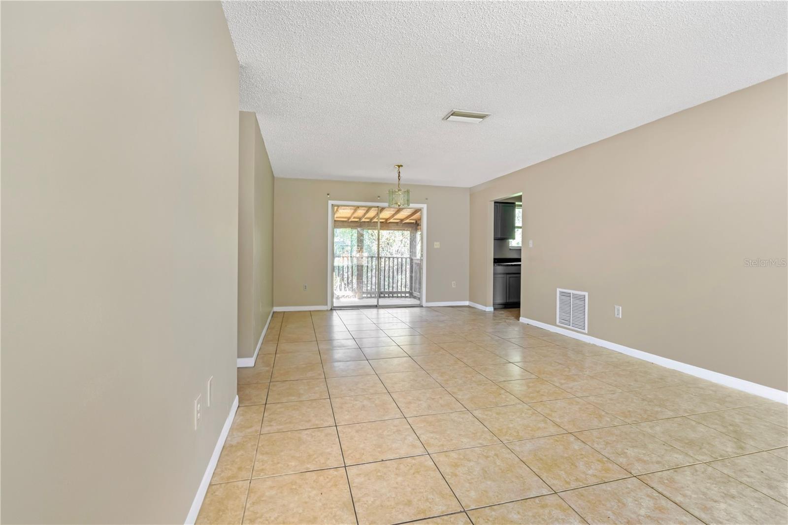 OAK GROVE - Residential Lease