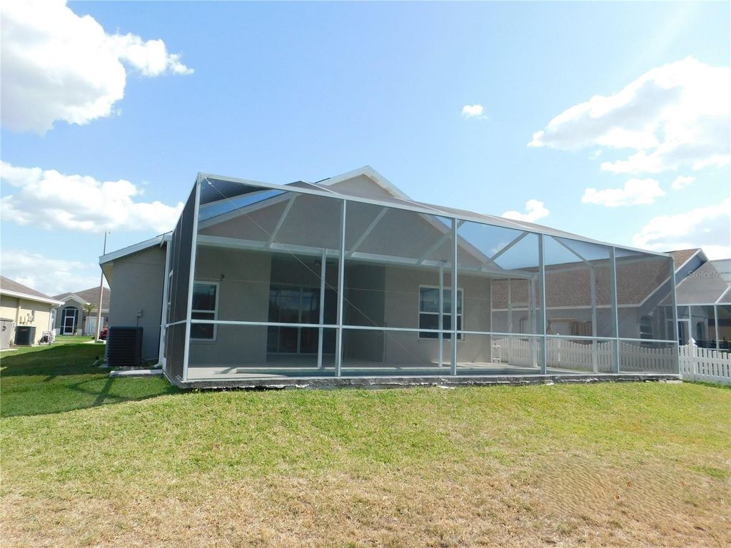 Photo of 1247 Vinetree Drive, Brandon, FL 33510 (MLS # TB8507007)