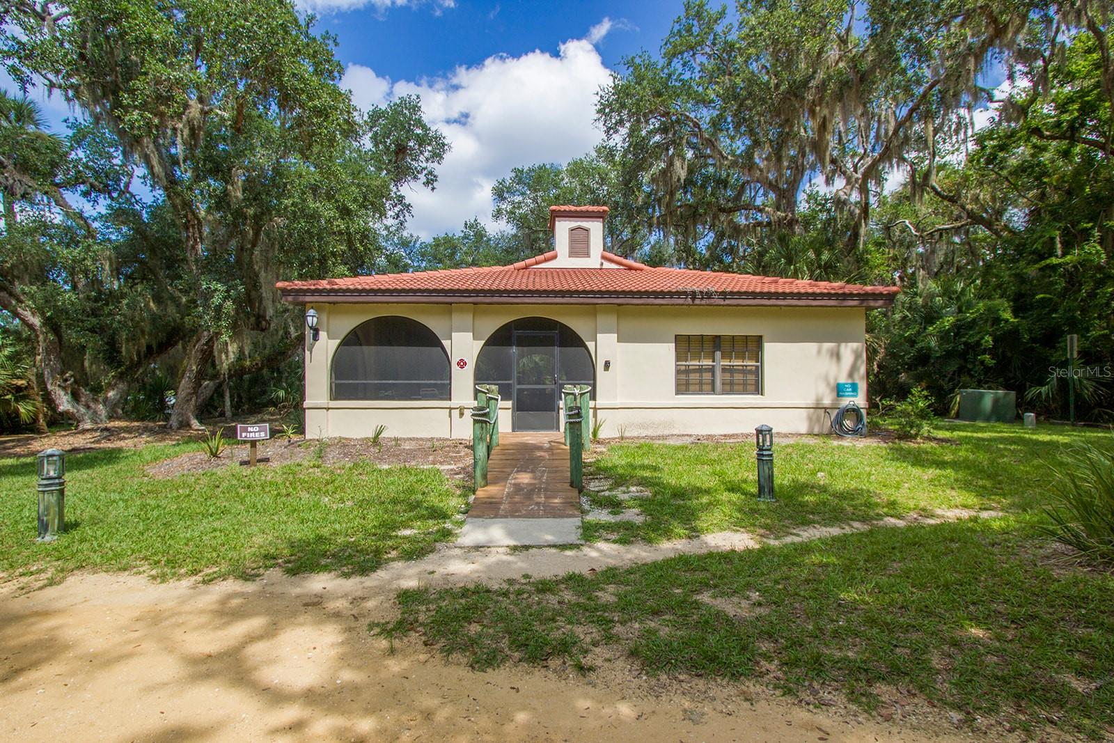 SURF CLUB CONDO - Residential