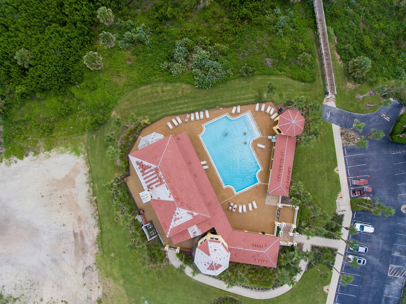 SURF CLUB CONDO - Residential