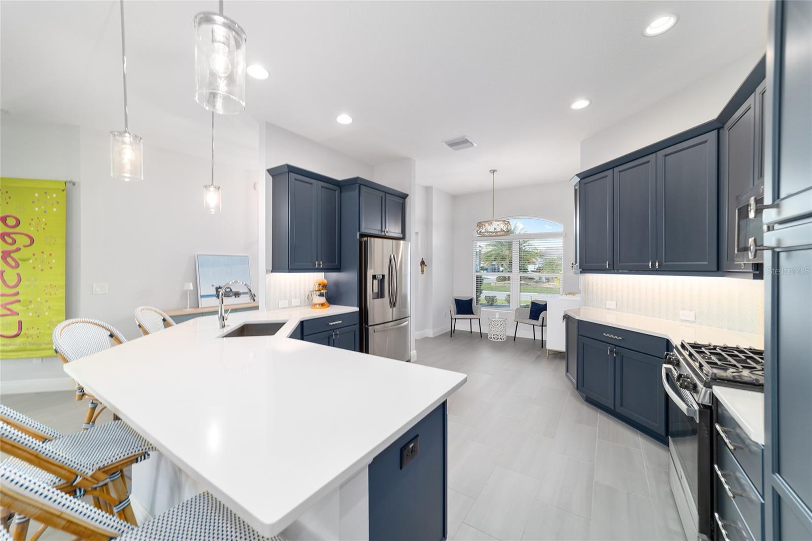 VILLAGES/SOUTHERN OAKS UN #140 - Residential