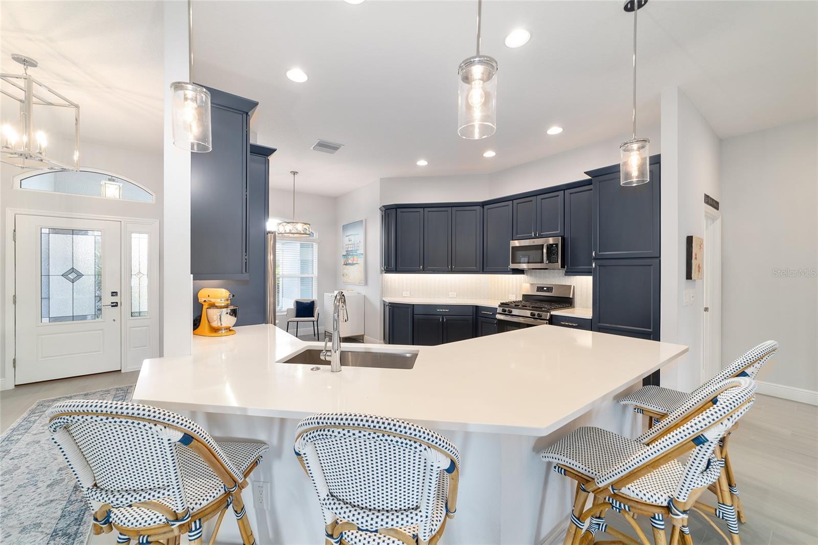 VILLAGES/SOUTHERN OAKS UN #140 - Residential