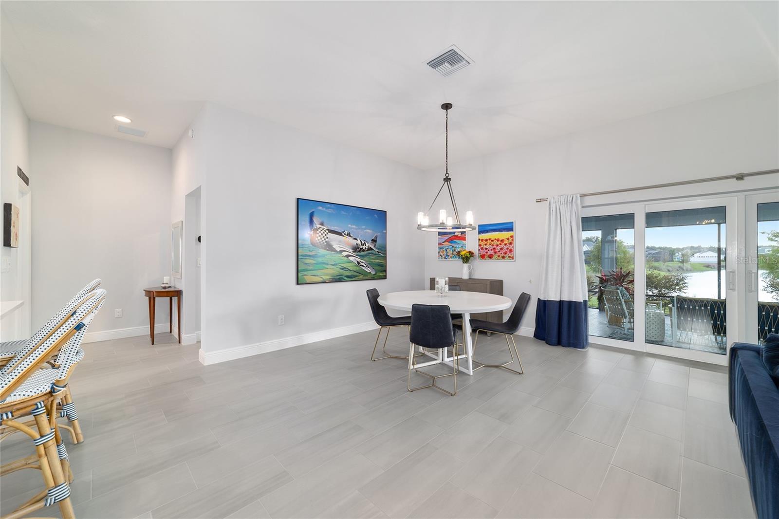 VILLAGES/SOUTHERN OAKS UN #140 - Residential