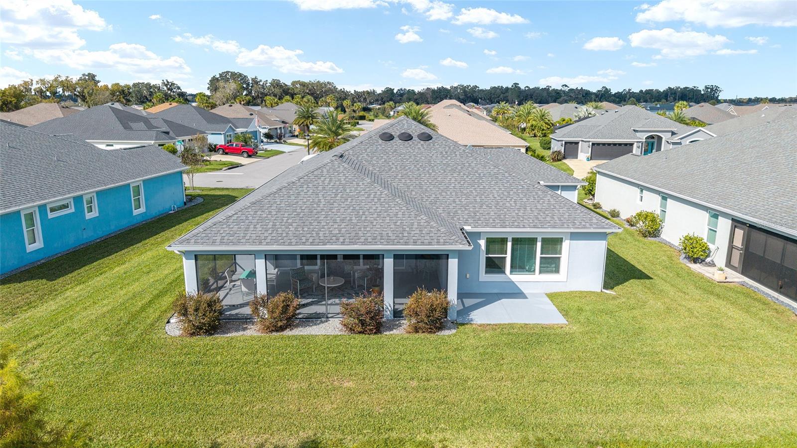 VILLAGES/SOUTHERN OAKS UN #140 - Residential