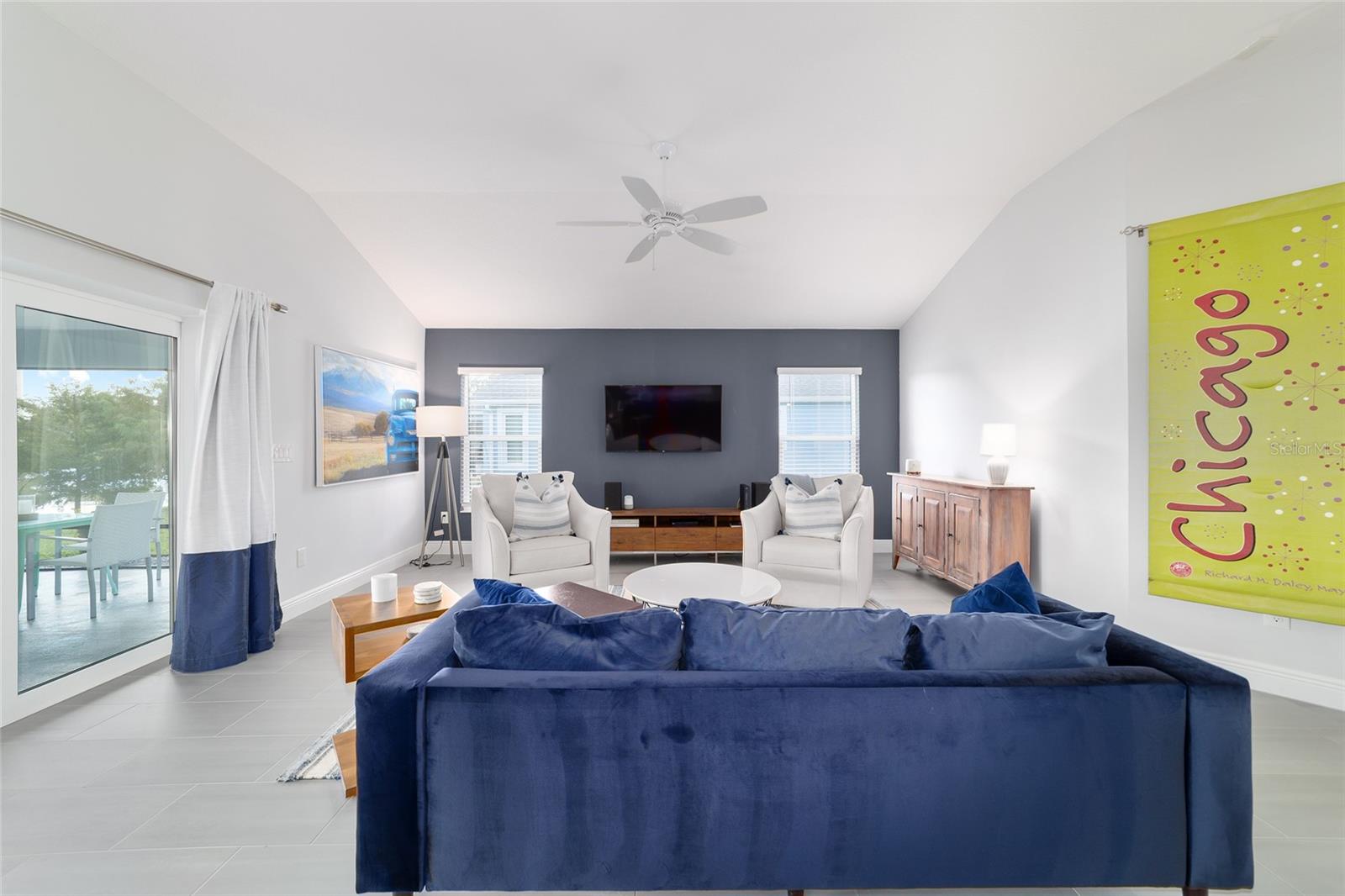 VILLAGES/SOUTHERN OAKS UN #140 - Residential