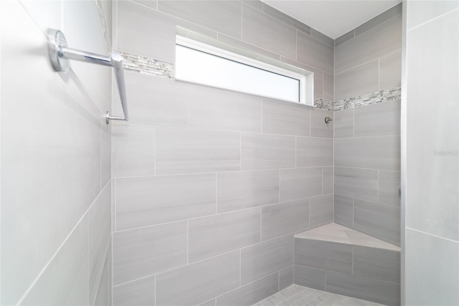 VILLAGES/SOUTHERN OAKS UN #140 - Residential