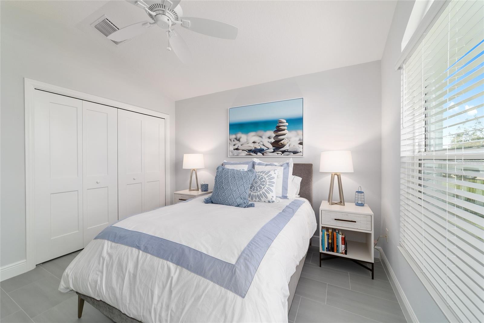 VILLAGES/SOUTHERN OAKS UN #140 - Residential