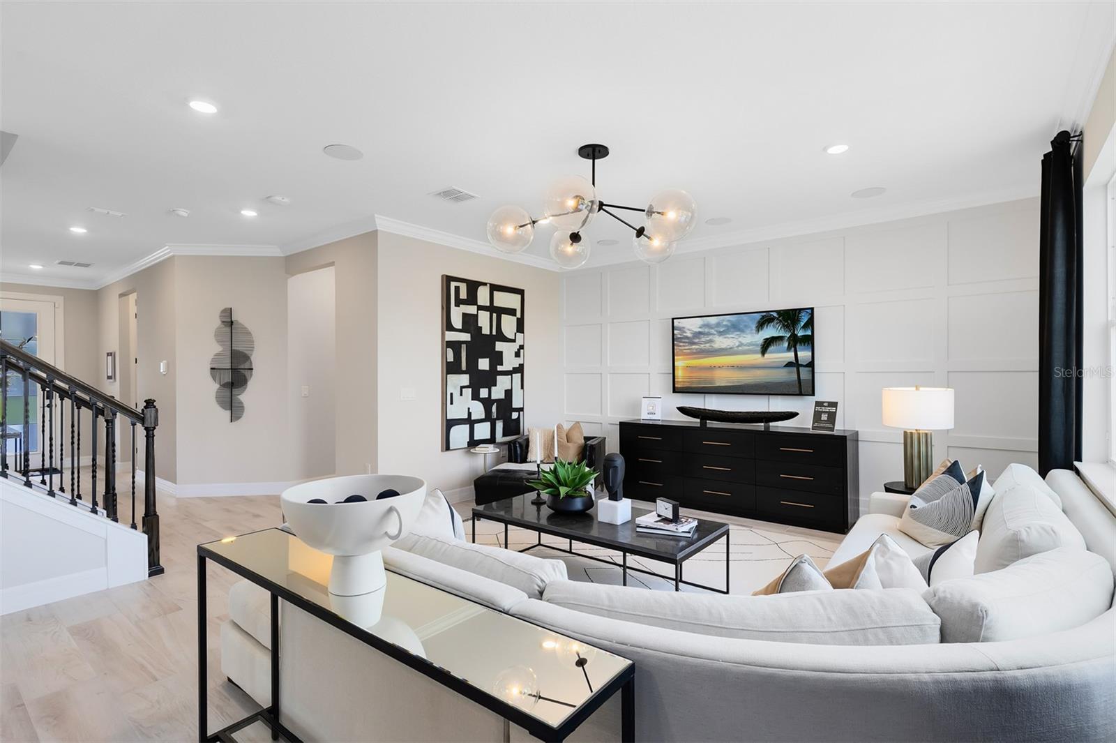 WINTER GROVE - Residential