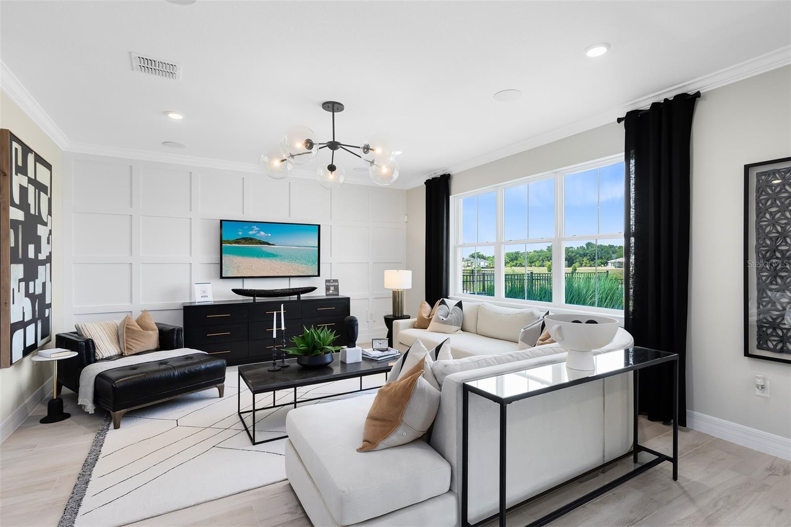 WINTER GROVE - Residential