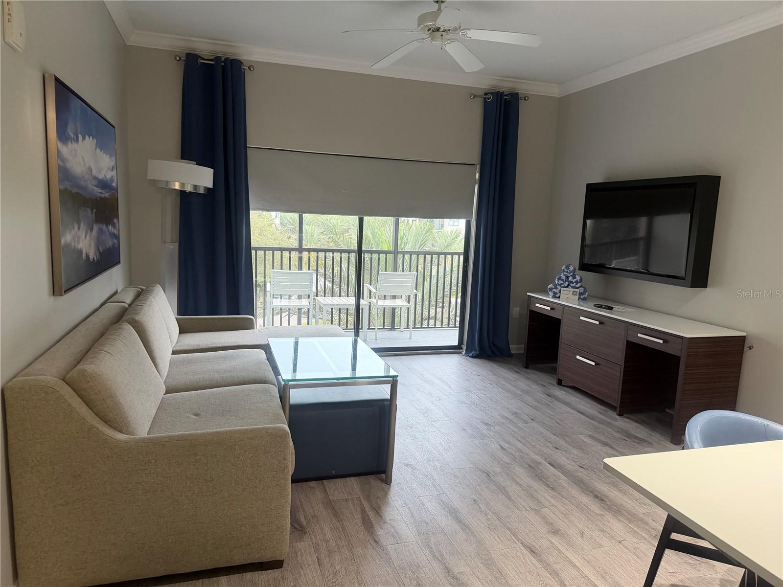 14501 GROVE RESORT AVENUE 1443