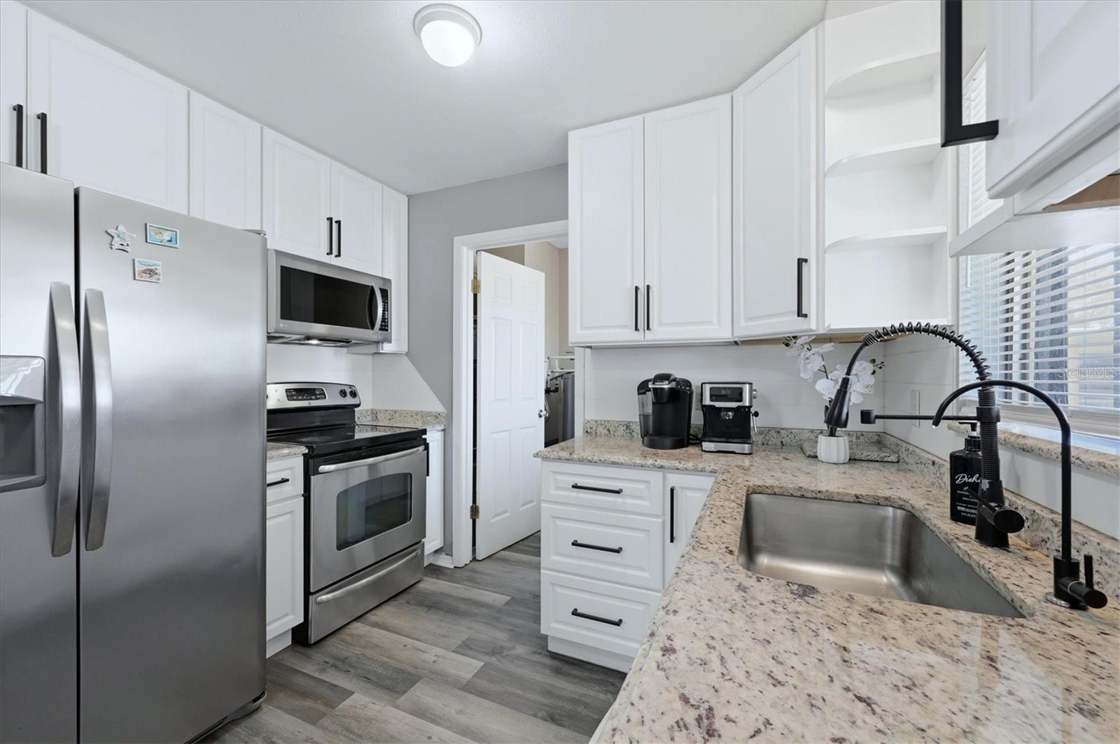 BAY VISTA BLVD ADD 03 - Residential