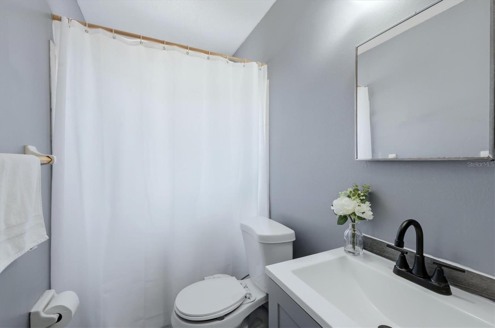 BAY VISTA BLVD ADD 03 - Residential