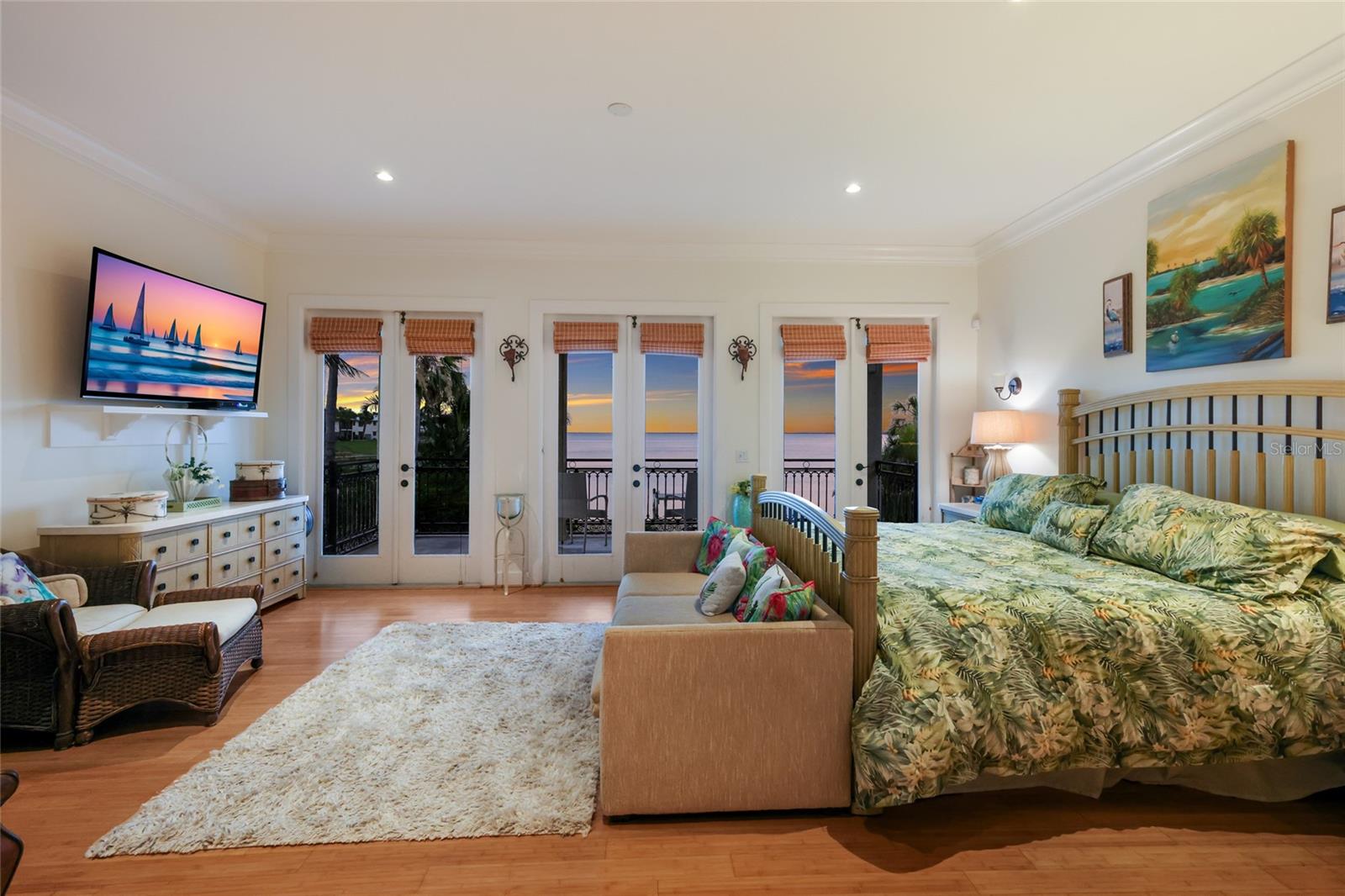 HOLMES BEACH 14TH UNIT - Residential