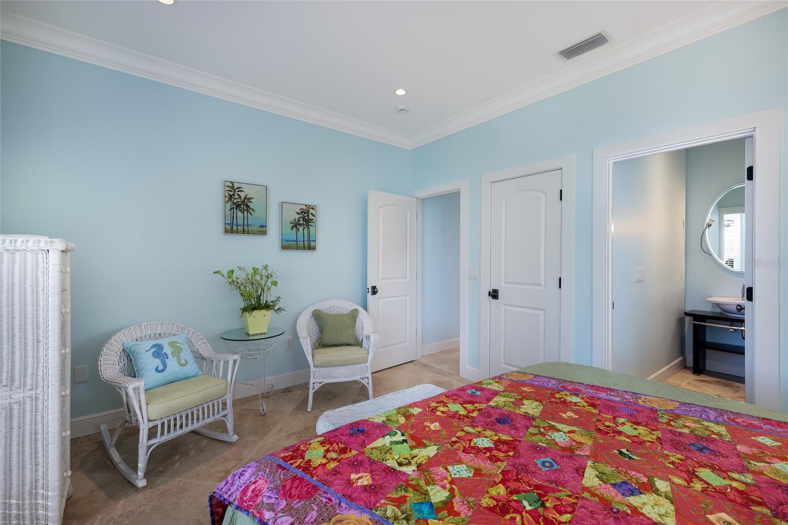HOLMES BEACH 14TH UNIT - Residential