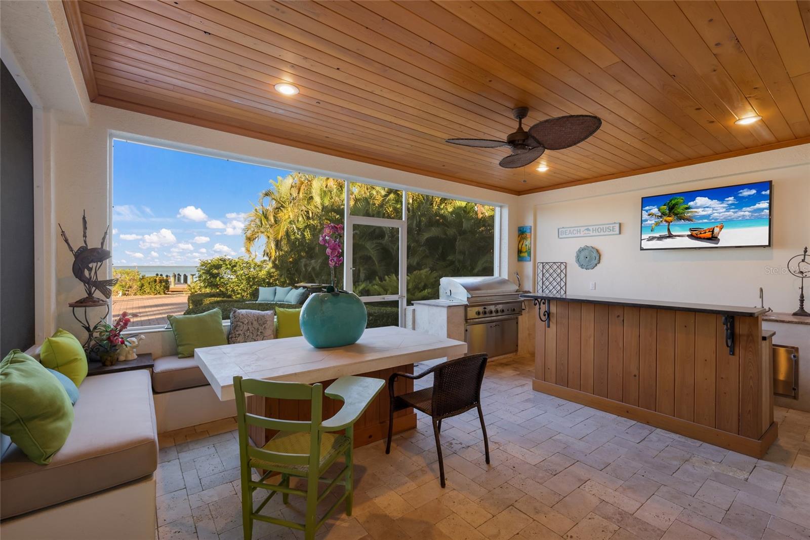 HOLMES BEACH 14TH UNIT - Residential