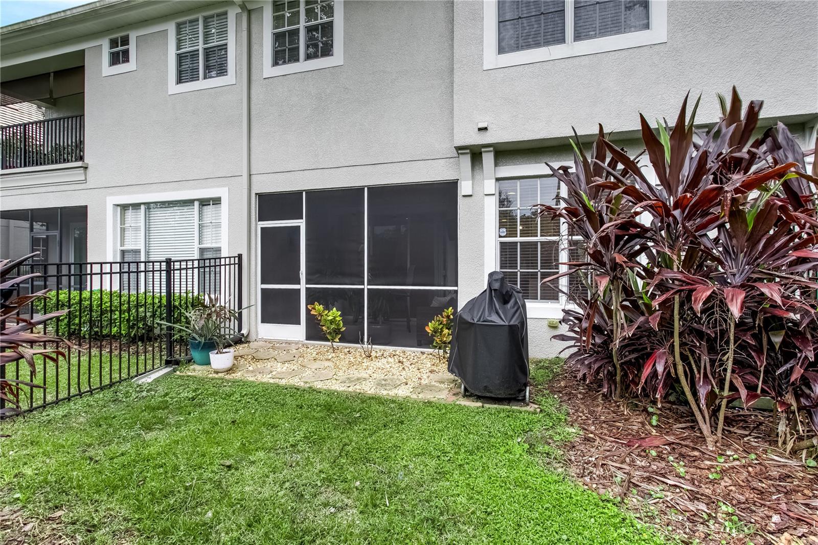 PROVENCE TWNHMS AT WATERCHASE - Residential