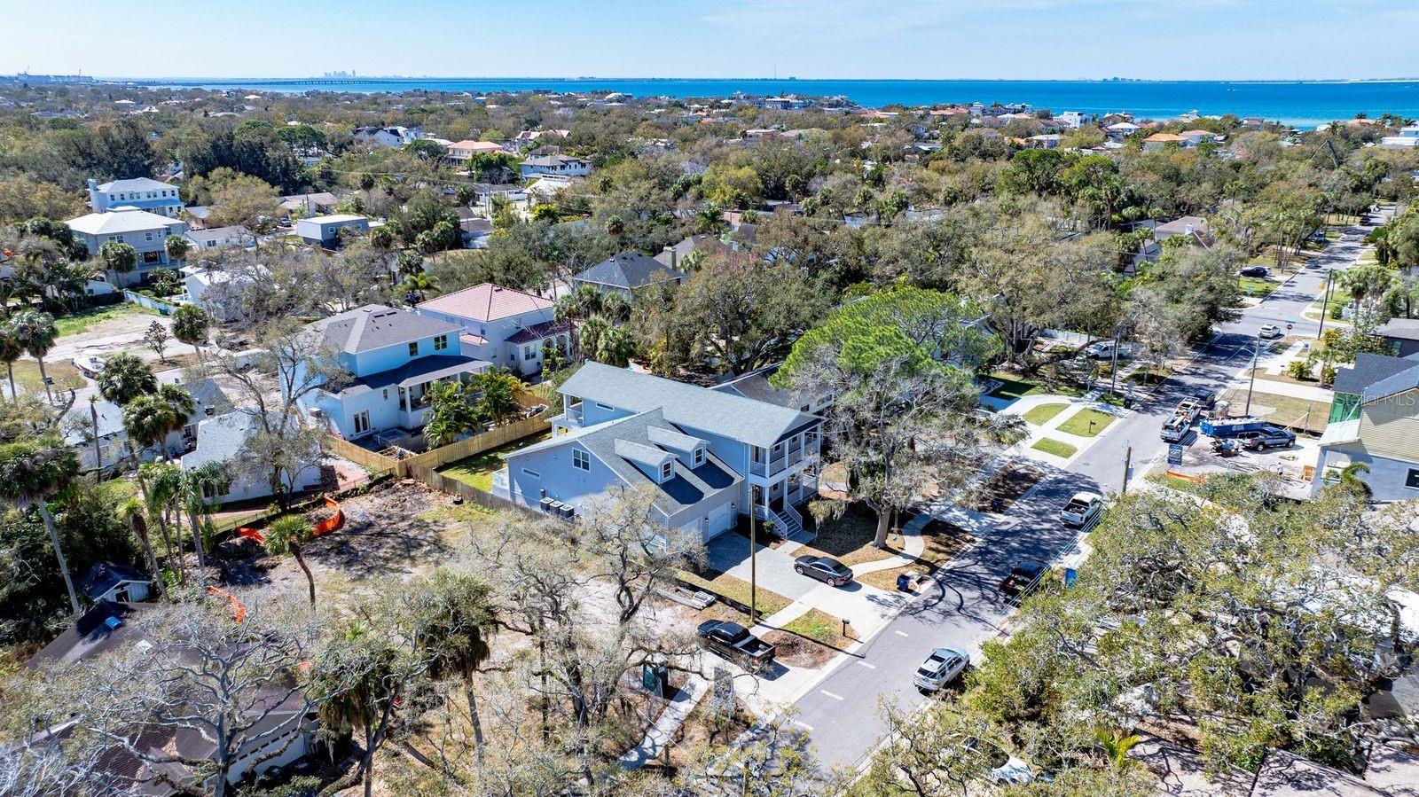 4706 W ESTRELLA STREET