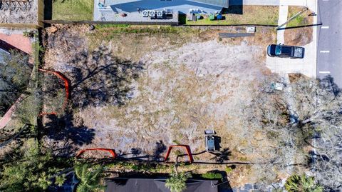 Photo of 4706 W Estrella Street, Tampa, FL 33629 (MLS # TB8480414)